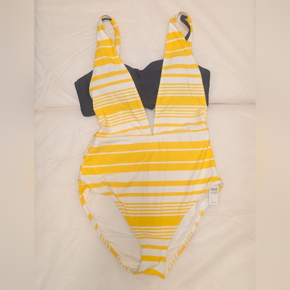 NWT Aerie Yellow and White One Piece Swimsuit